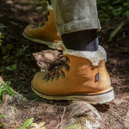 Mountain Pass Shearling Sierra
