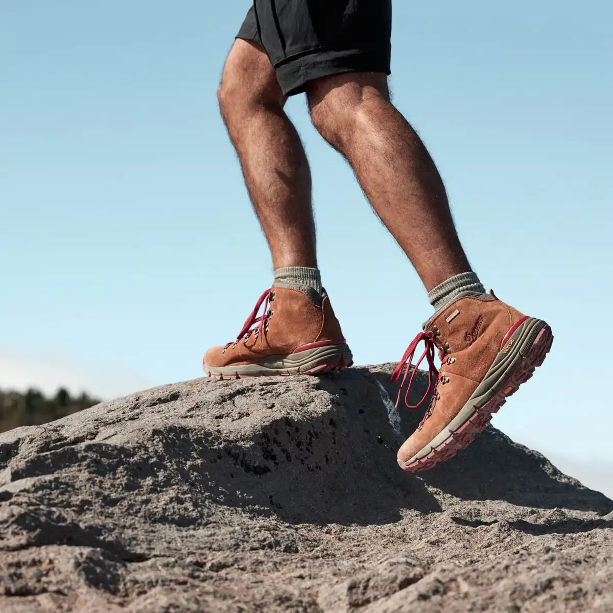Mountain 600 4.5" Brown/Red