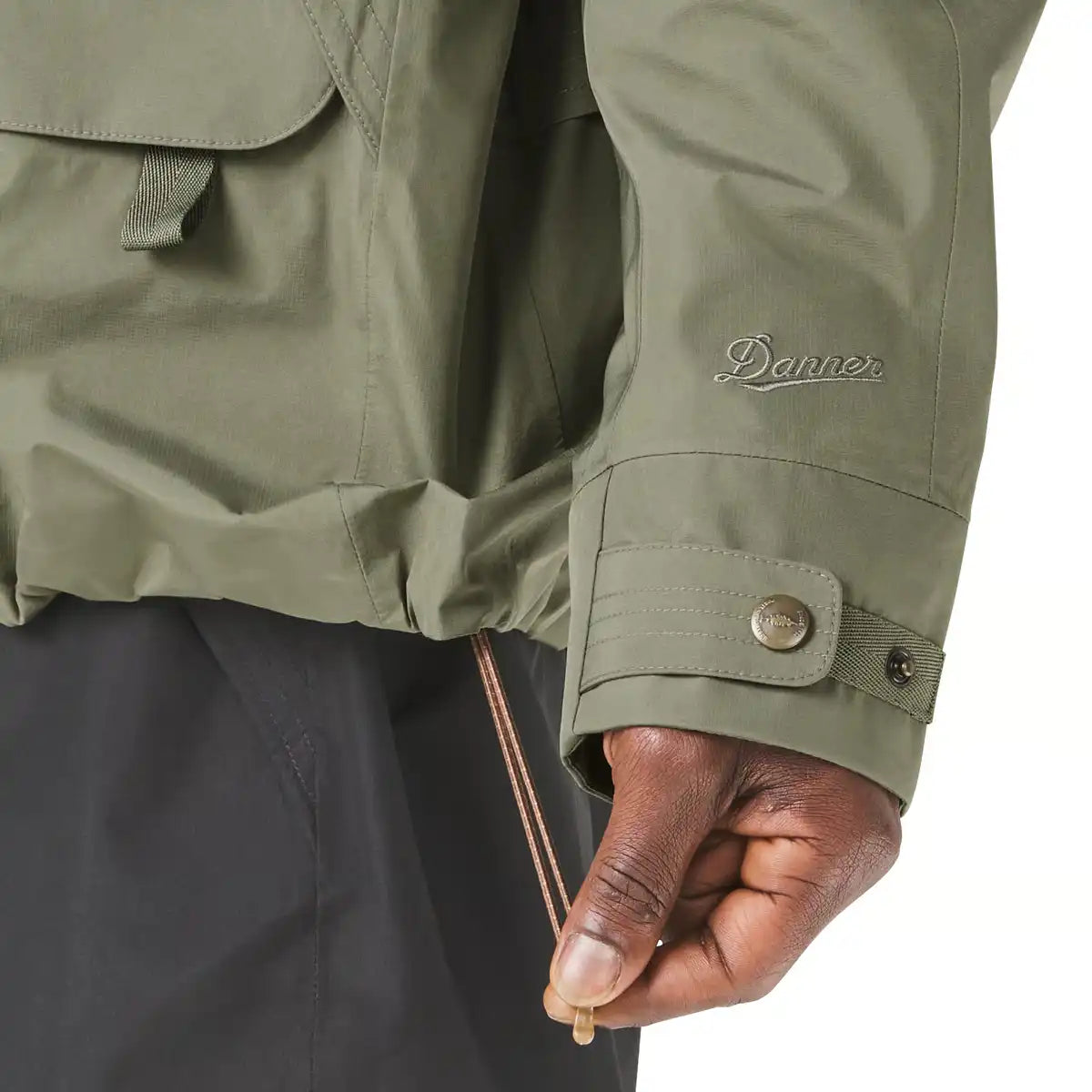 Cascade Crest Packable 3L GTX Jacket Dusty Olive - M
