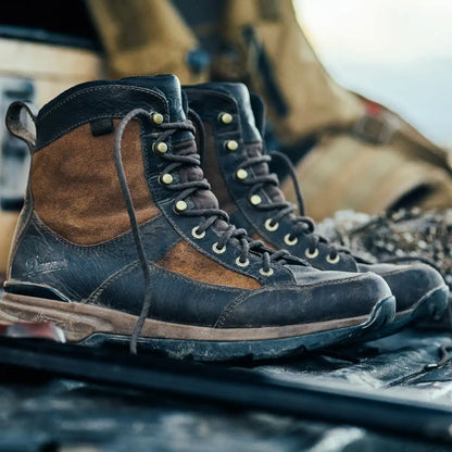 Recurve 7" Brown Danner Dry